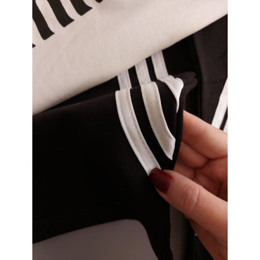 رئال نیم زیپ